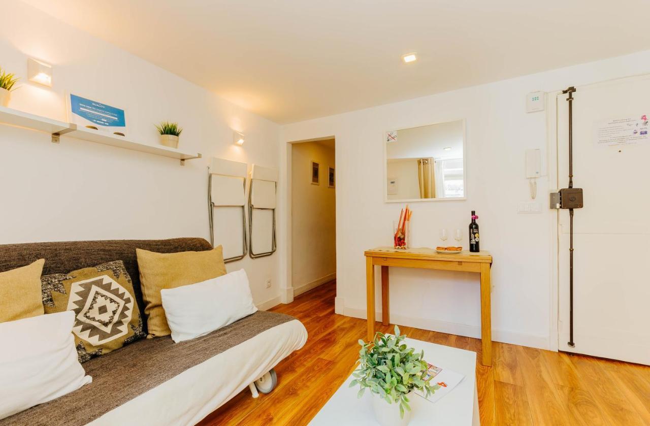 Rent4Rest Bairro Alto Charming 1Bd Apartment Lissabon Buitenkant foto