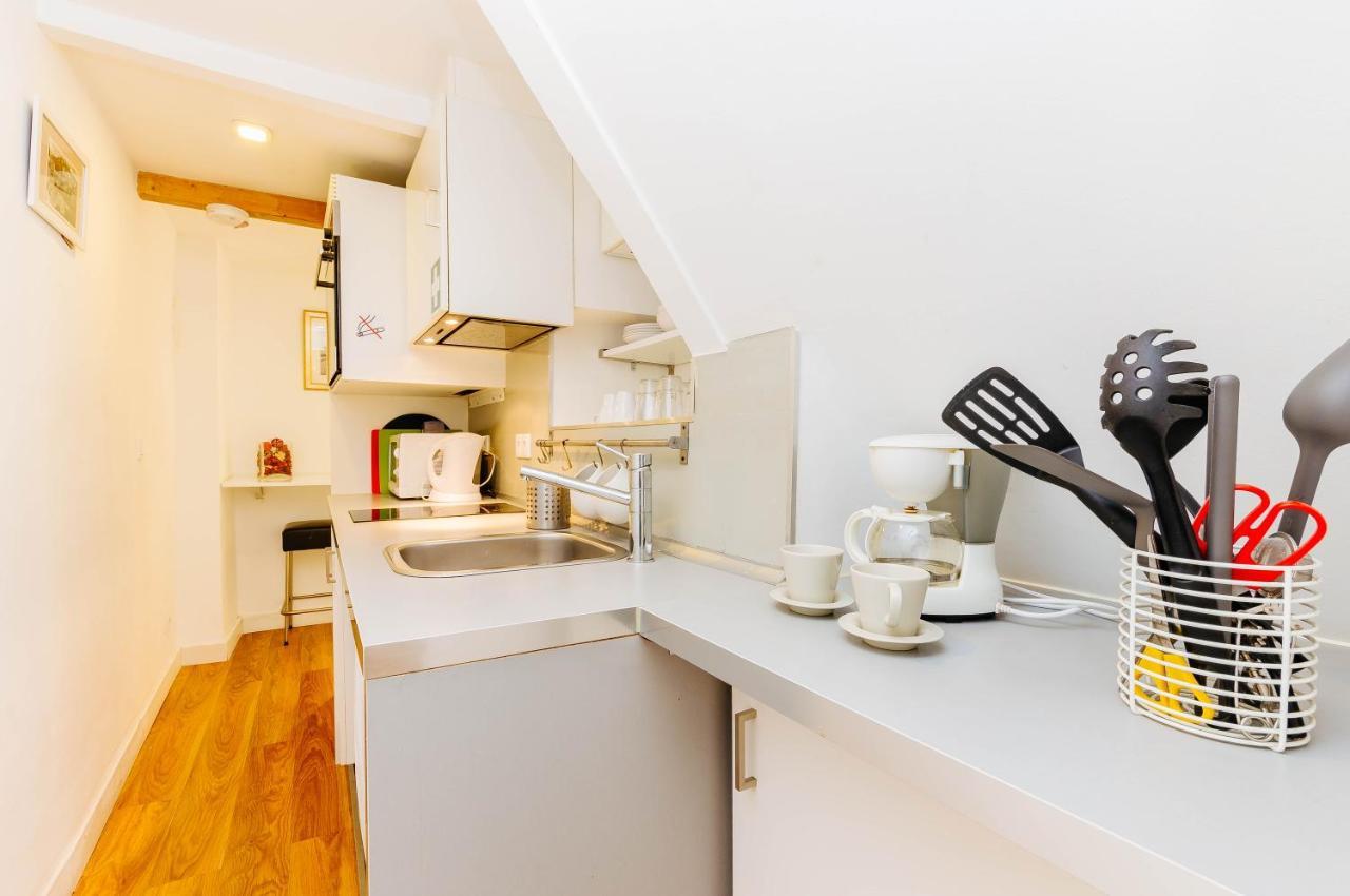 Rent4Rest Bairro Alto Charming 1Bd Apartment Lissabon Buitenkant foto