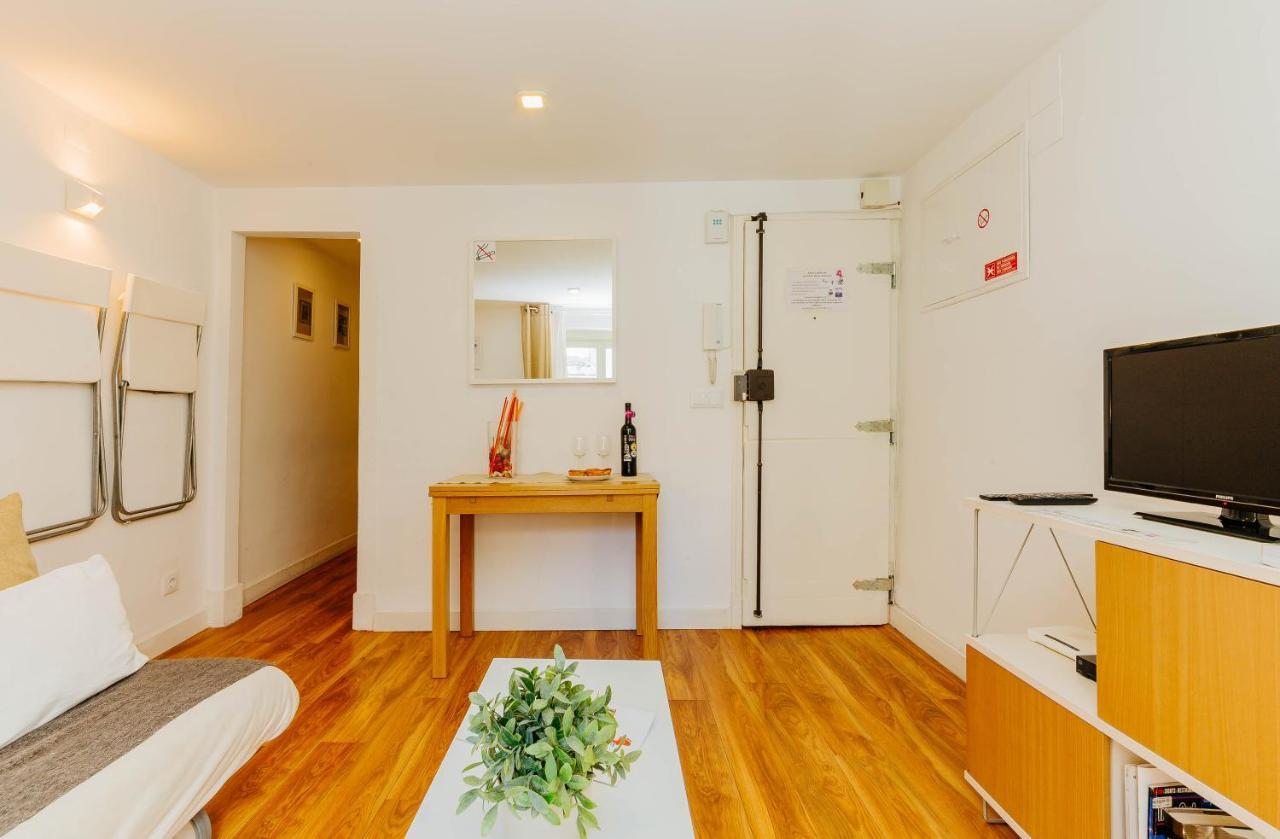 Rent4Rest Bairro Alto Charming 1Bd Apartment Lissabon Buitenkant foto